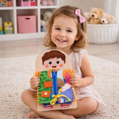 Montessori KezesKaland - Öltözködős Ügyességkönyv